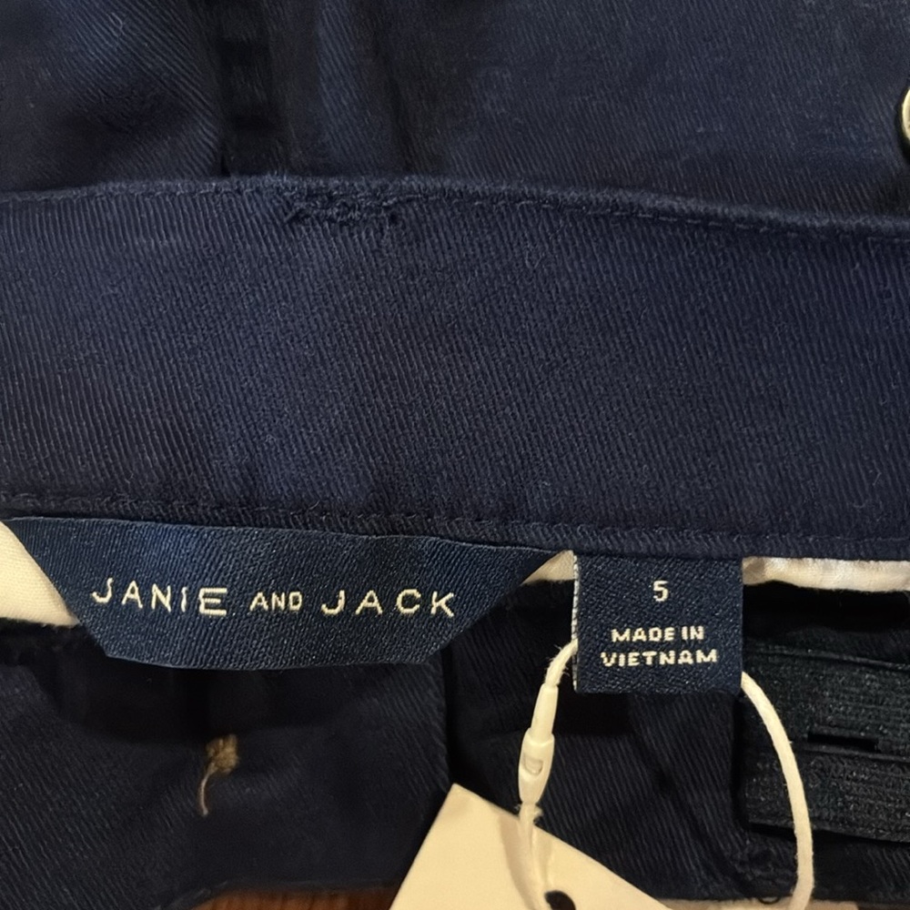 NWT- The Button Twill Jogger by Janie and Jack - Picture 4 of 4